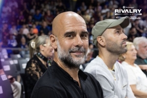 红蓝传奇！瓜迪奥拉现场观看巴萨男篮比赛